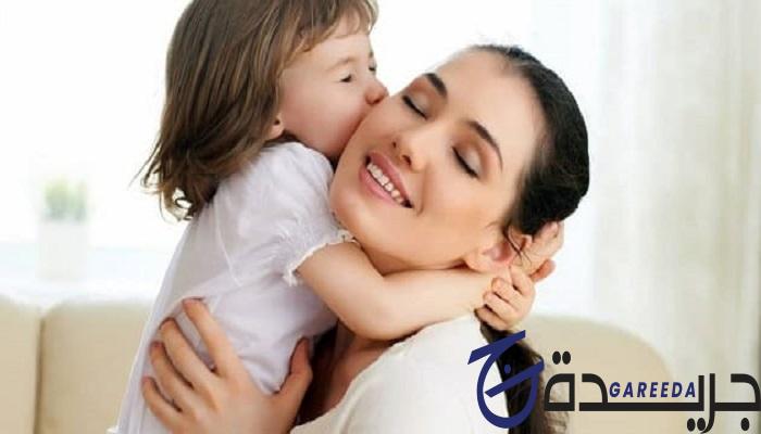 إذاعة مدرسية عن الأم 